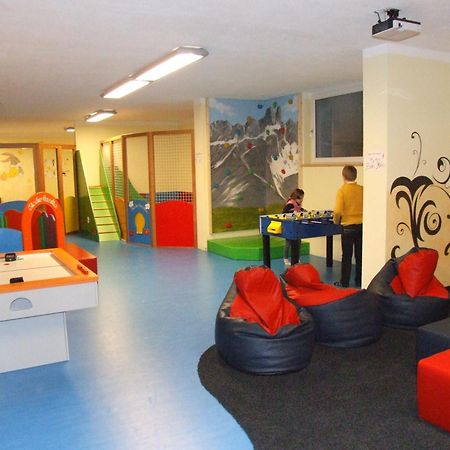Hotel Al Plan Andalo Kültér fotó