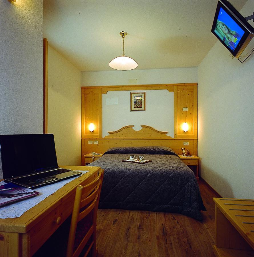 Hotel Al Plan Andalo Szoba fotó